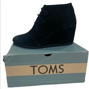 TOMS Black wedge ankle boots